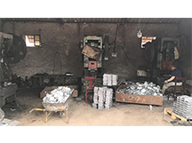 ���a����